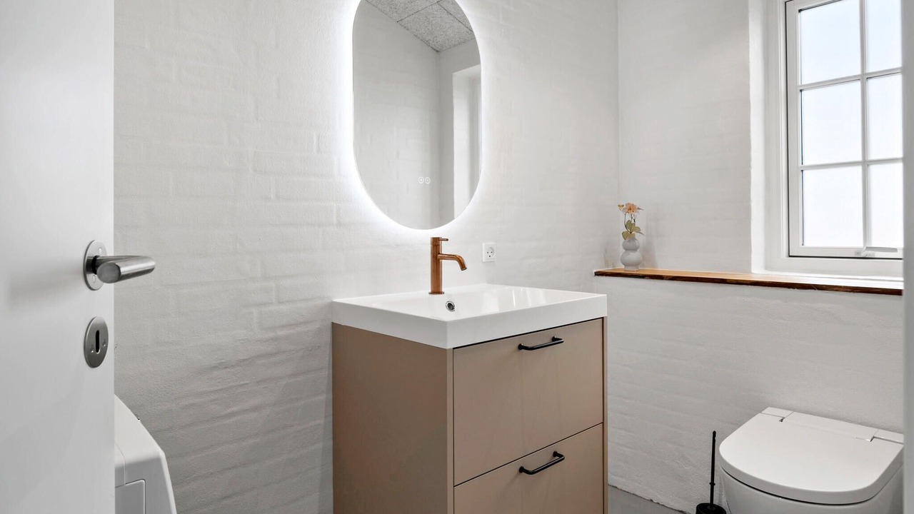 Photo of Bathroom in Øby