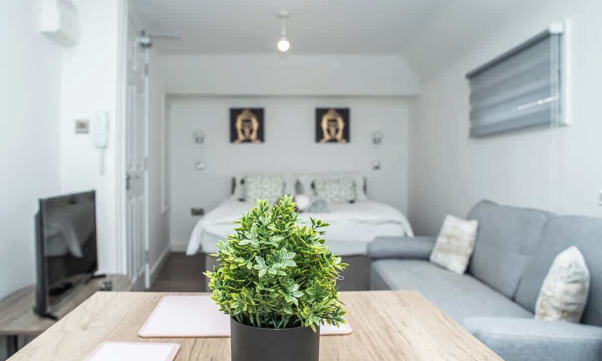 Photo of Others in Aylesbury