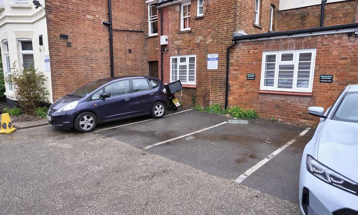 Photo of Others in Aylesbury