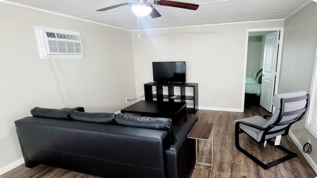 Photo of Livingroom in Wills Point
