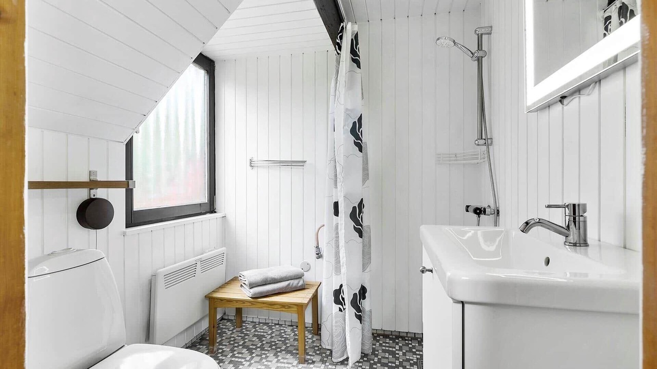 Photo of Bathroom in Hov