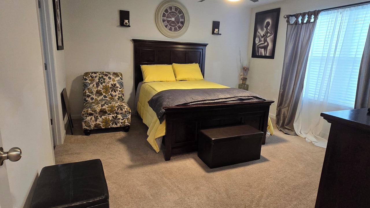Photo of Bedroom in Locust Grove