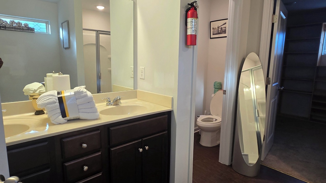 Photo of Bathroom in Locust Grove