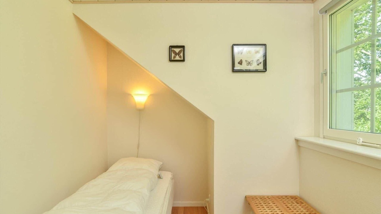 Photo of Bedroom in Helsned