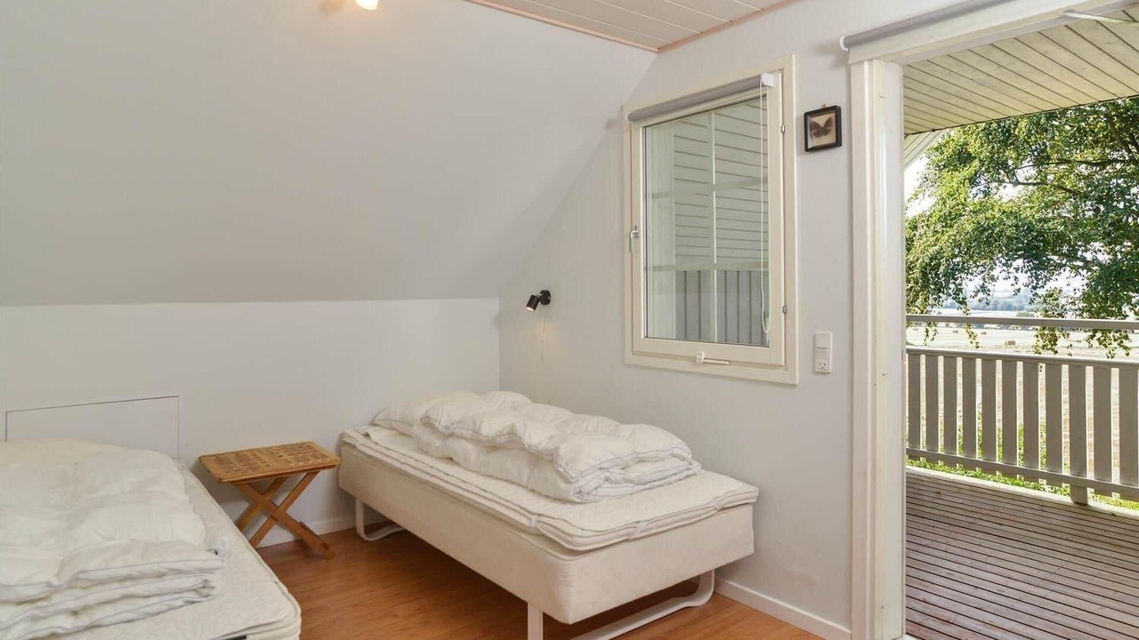 Photo of Bedroom in Helsned