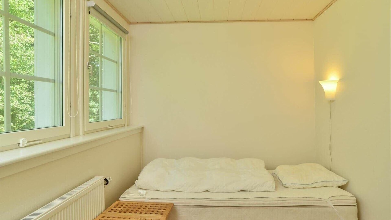 Photo of Bedroom in Helsned
