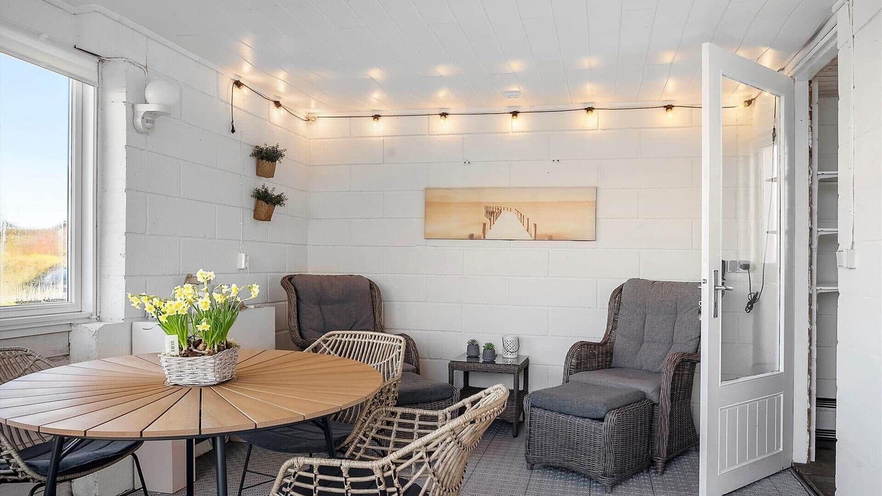 Photo of Others in Skyum