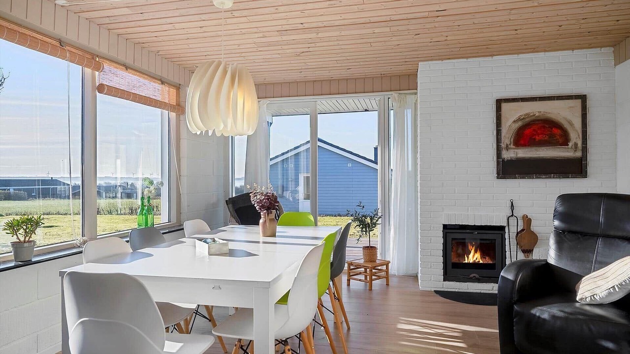 Photo of Others in Skyum