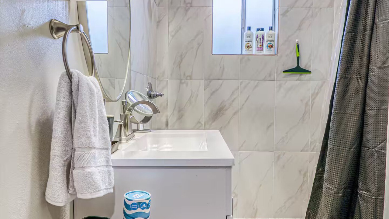 Photo of Bathroom in Pershing - Government Hill