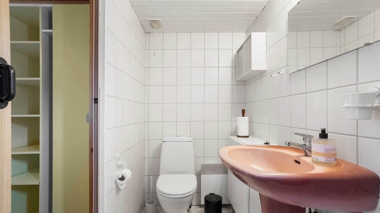 Photo of Bathroom in Fjand Badeby