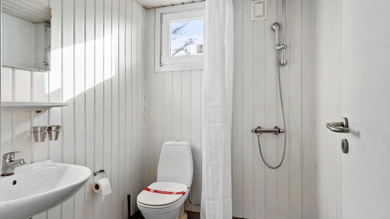 Photo of Bathroom in Klitmoller