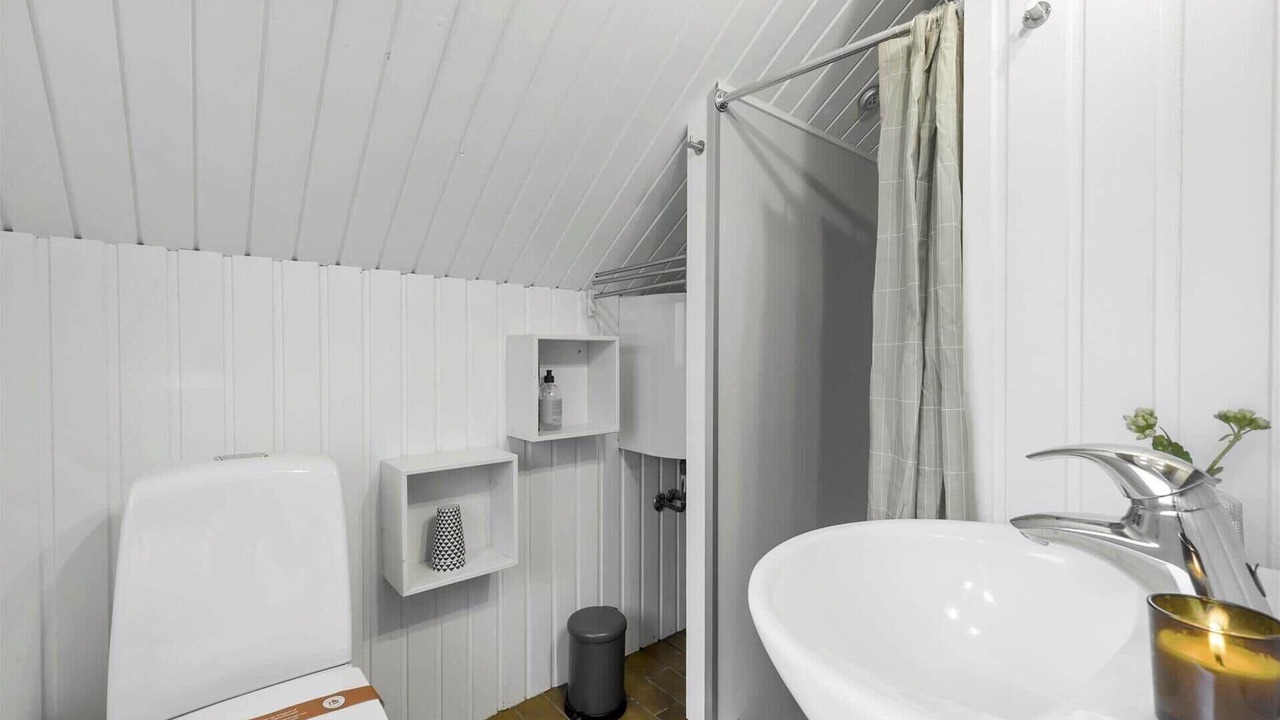 Photo of Bathroom in Store Fuglede