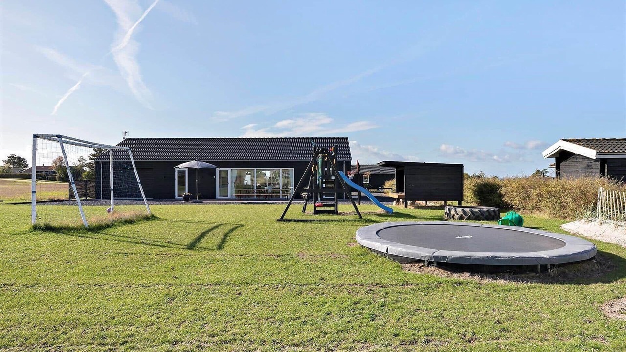 Photo of Others in Frolunde