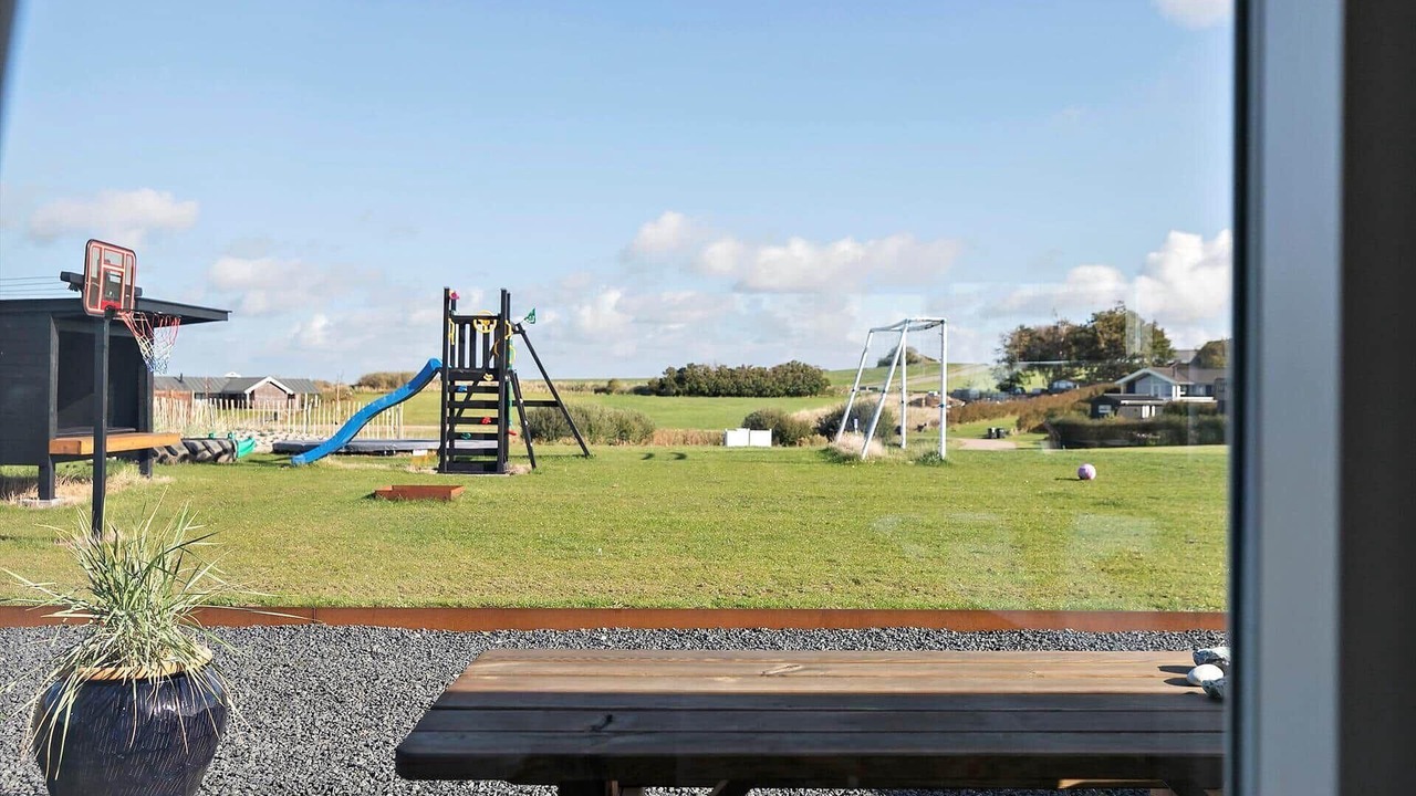 Photo of Others in Frolunde