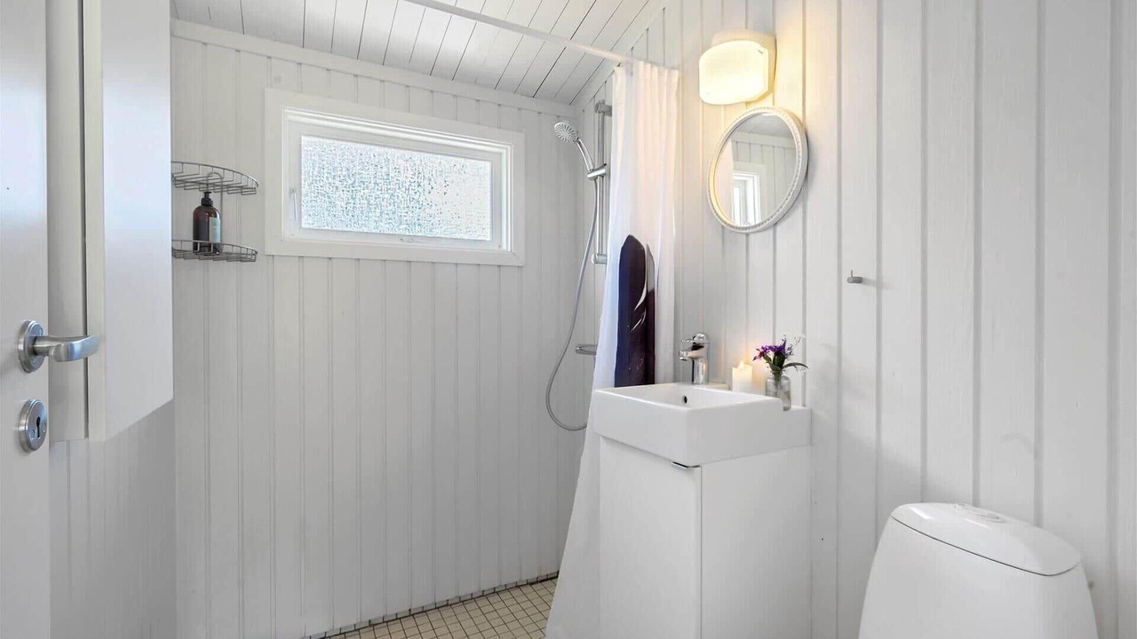Photo of Bathroom in Frolunde