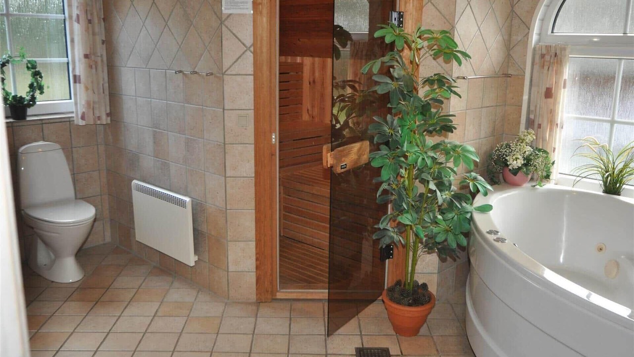 Photo of Bathroom in Øhuse