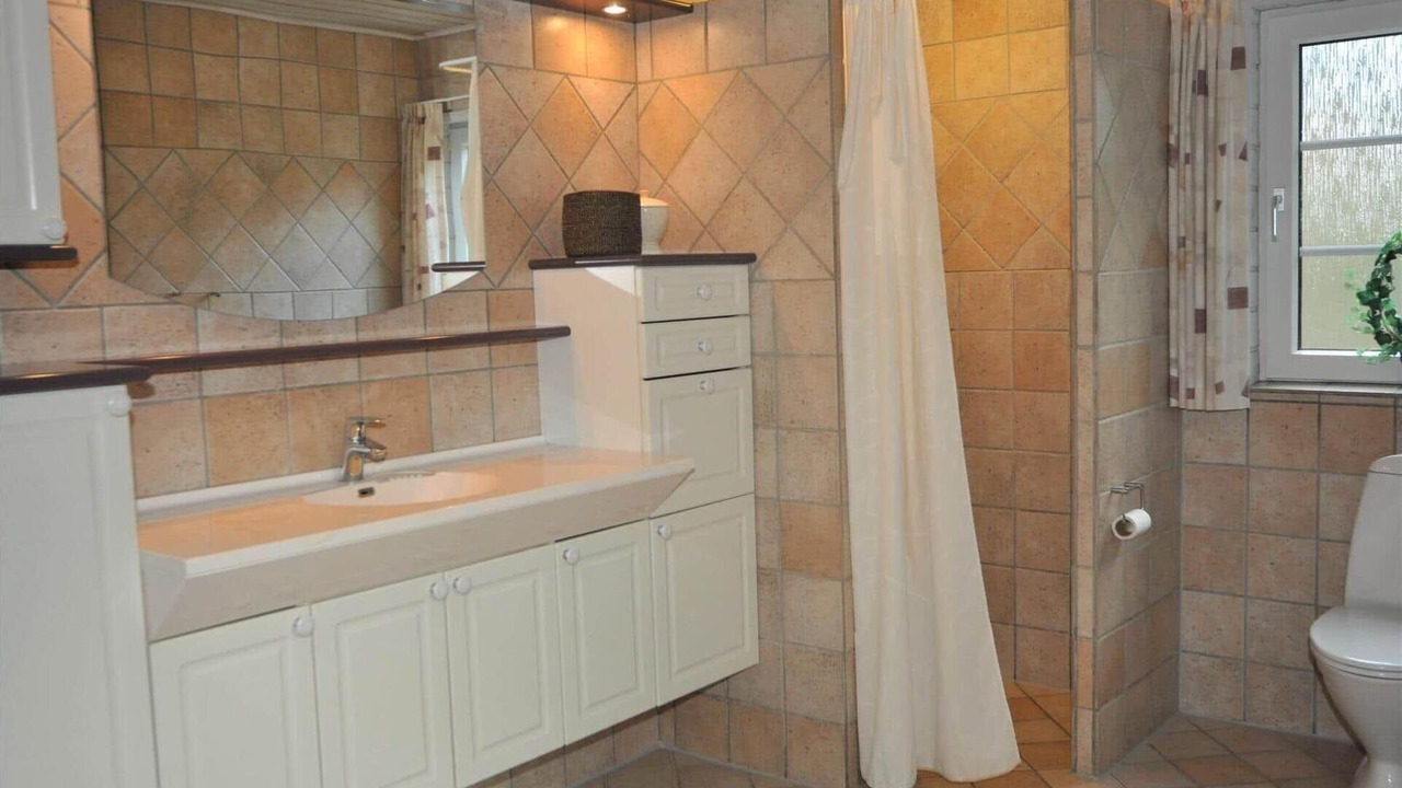 Photo of Bathroom in Øhuse