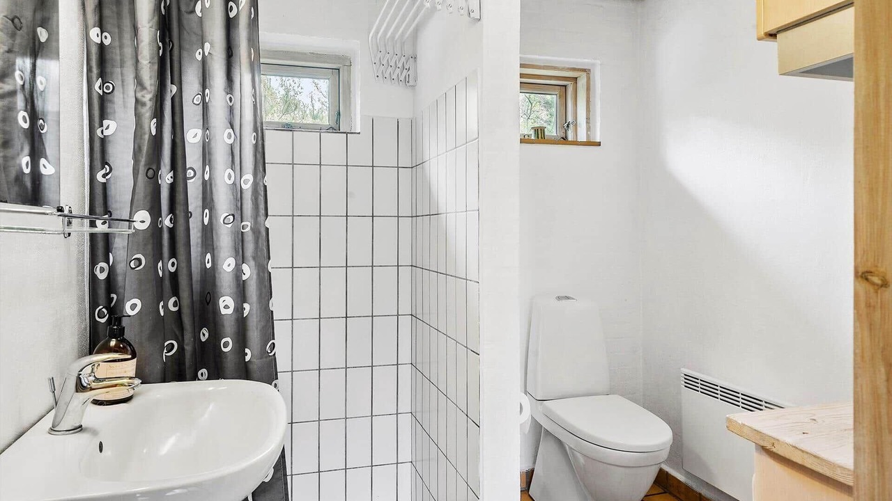 Photo of Bathroom in Øhuse