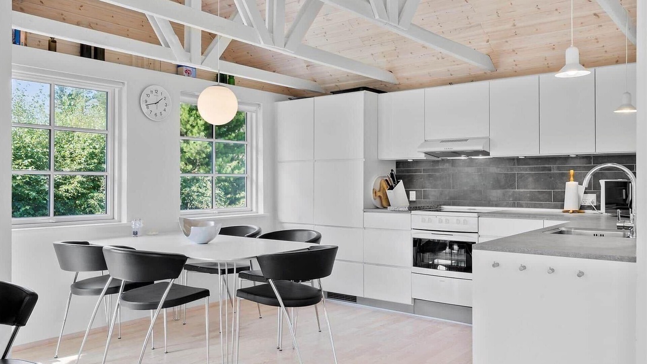 Photo of Kitchen in Øhuse