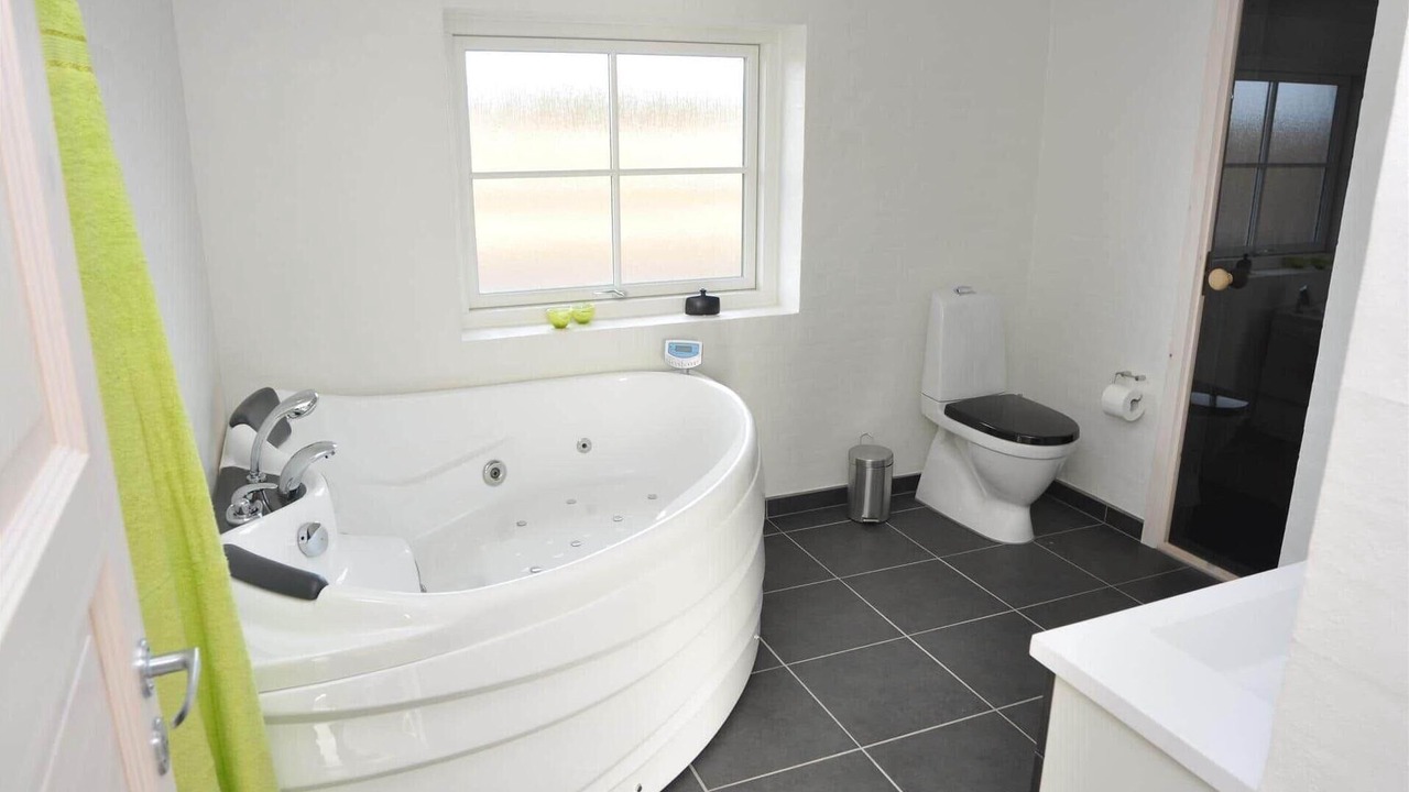 Photo of Bathroom in Øhuse
