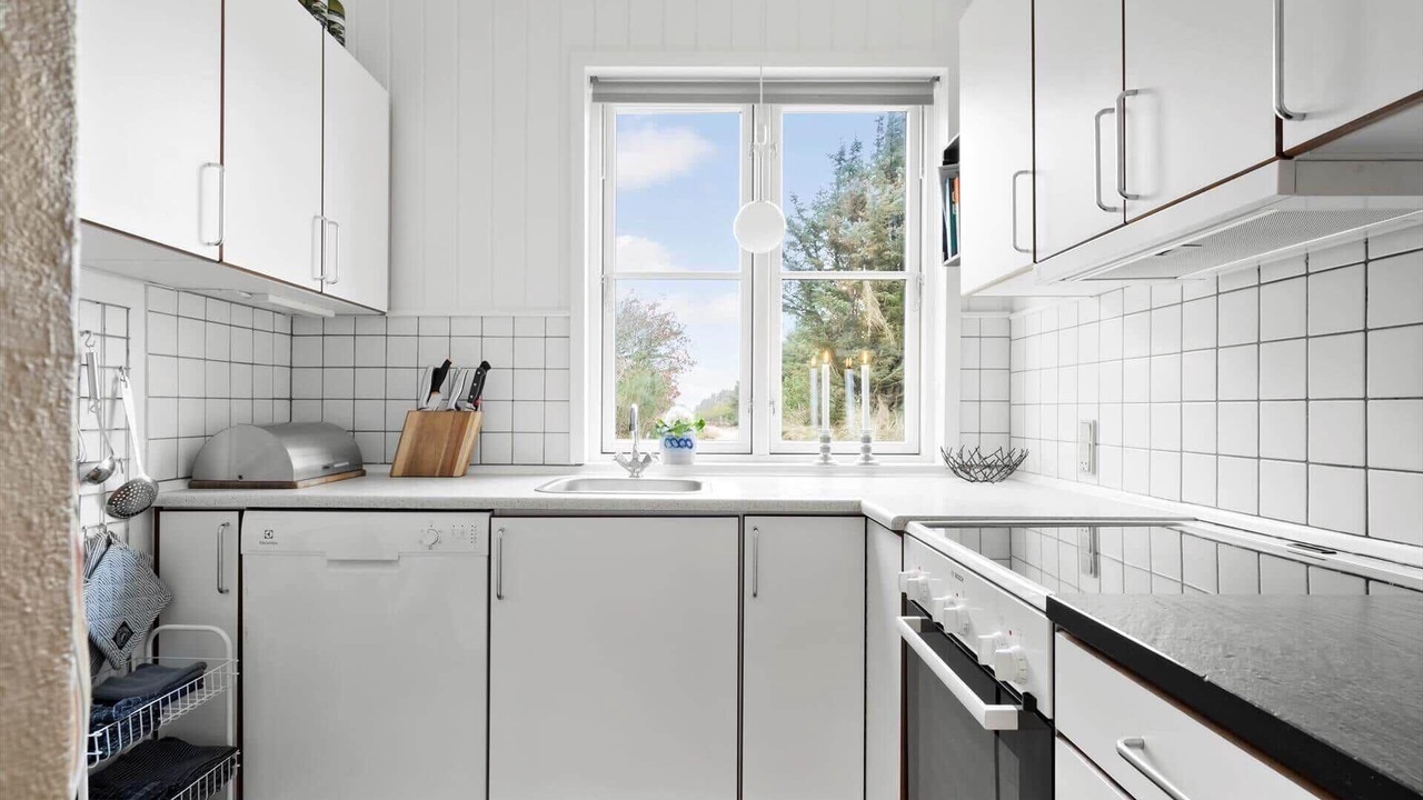Photo of Kitchen in Fjand Badeby