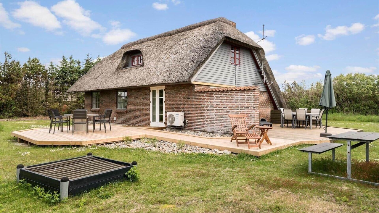 Photo of Outdoor in Sundhuse