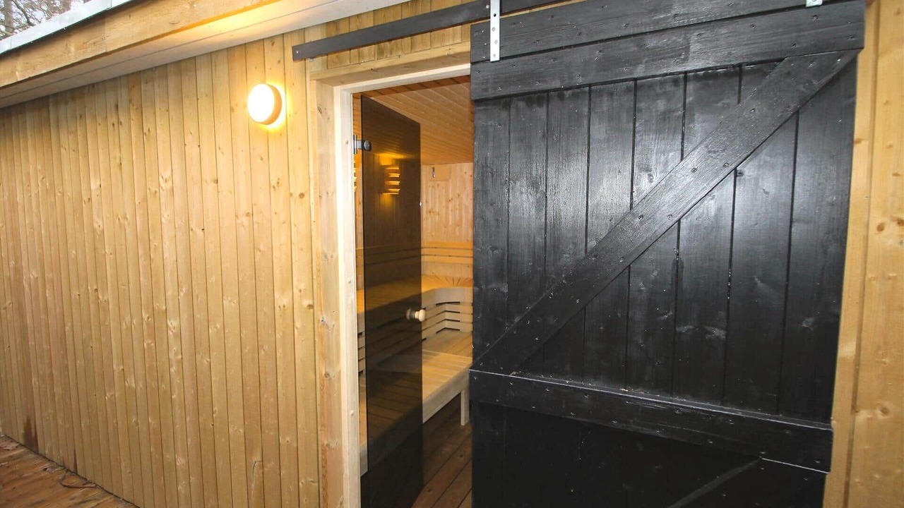 Photo of Others in Frolunde