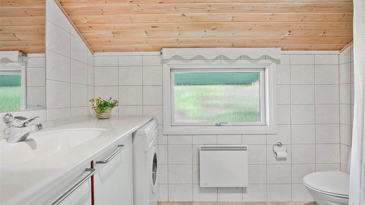 Photo of Bathroom in Reersø
