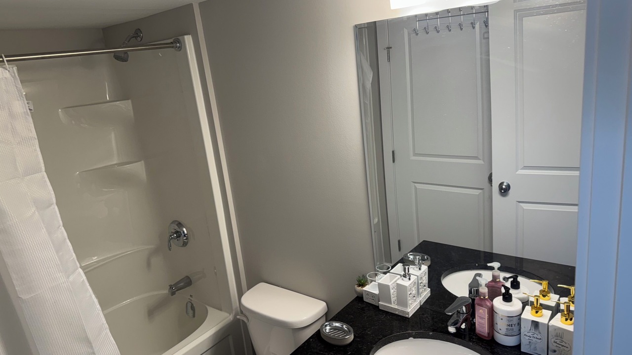 Photo of Bathroom in Fort Gary