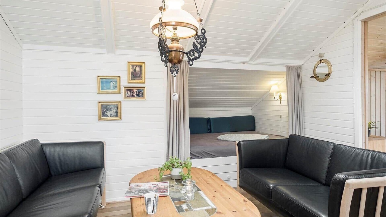 Photo of Others in Frolunde