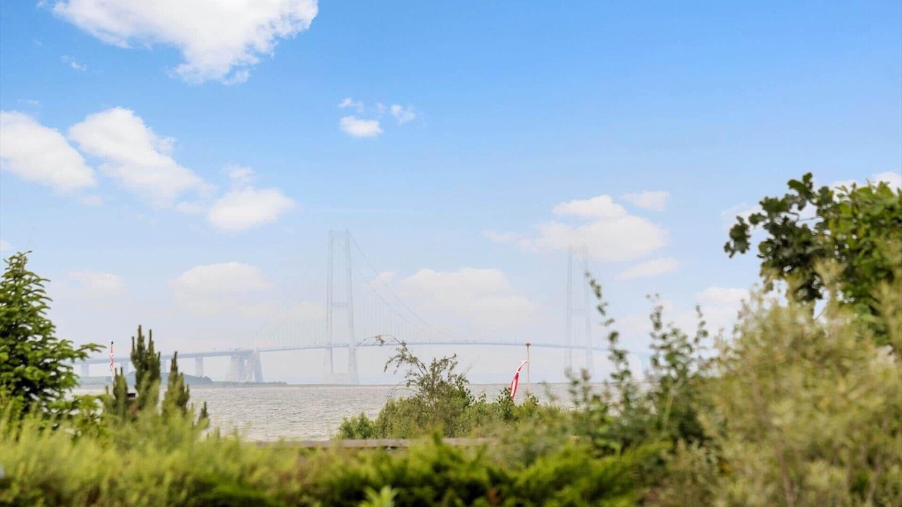 Photo of Others in Frolunde