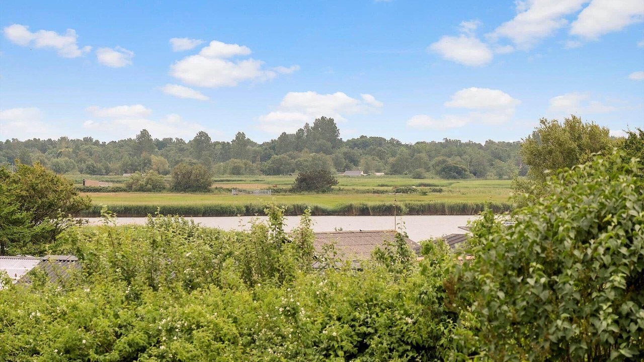 Photo of Others in Frolunde