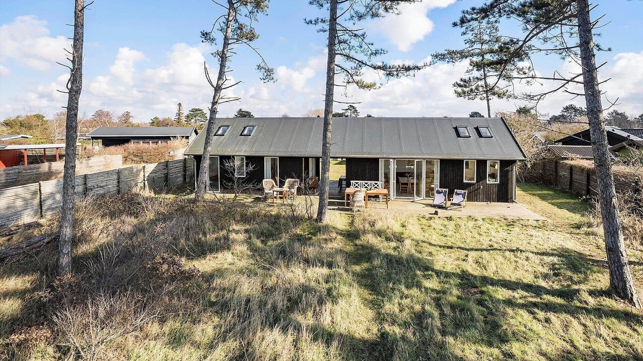Photo of Outdoor in Store Fuglede