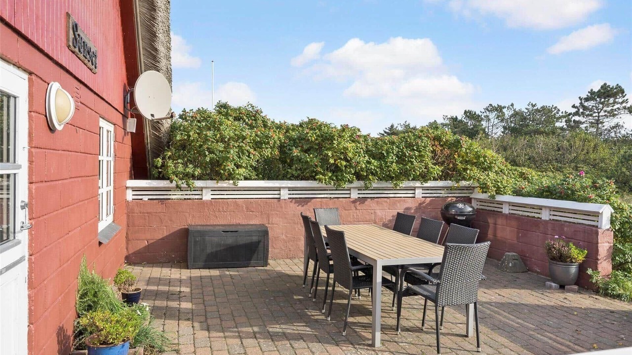 Photo of Outdoor in Sundhuse