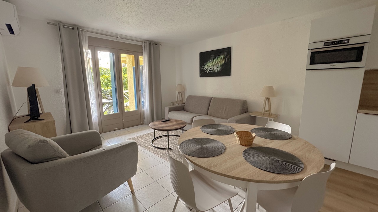 Photo of Livingroom in Les Hauts de Canet