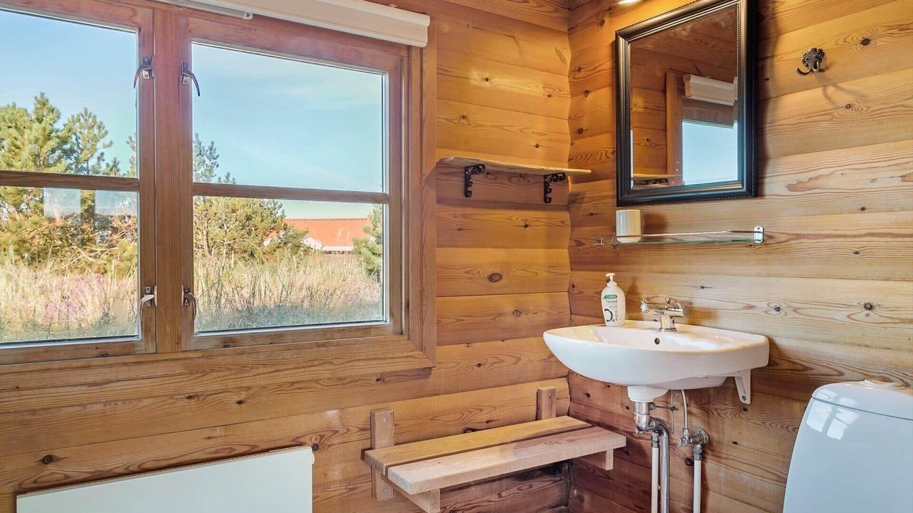 Photo of Bathroom in Snedsted