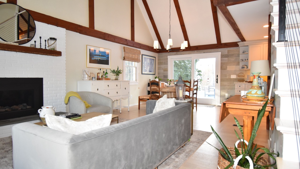 Photo of Livingroom in Matunuck