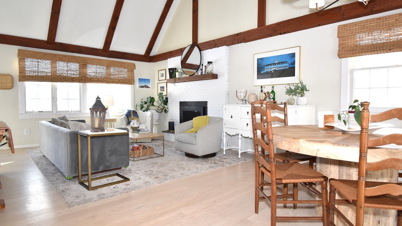 Photo of Livingroom in Matunuck