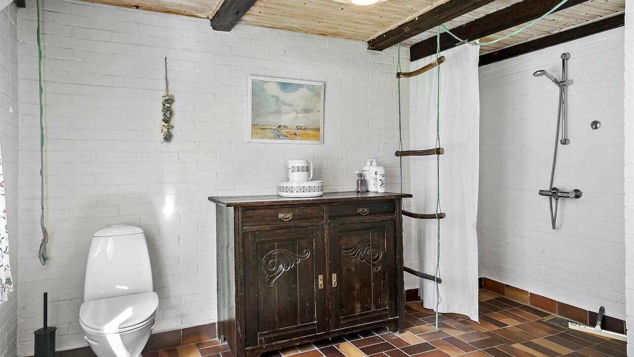 Photo of Bathroom in Snedsted