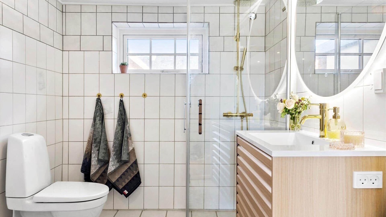 Photo of Bathroom in Agger