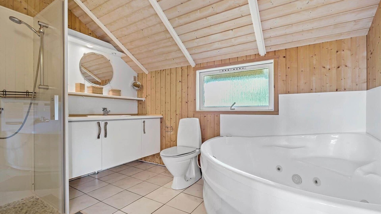 Photo of Bathroom in Høruphav