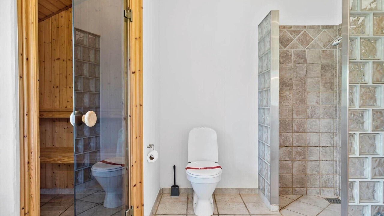 Photo of Bathroom in Tversted