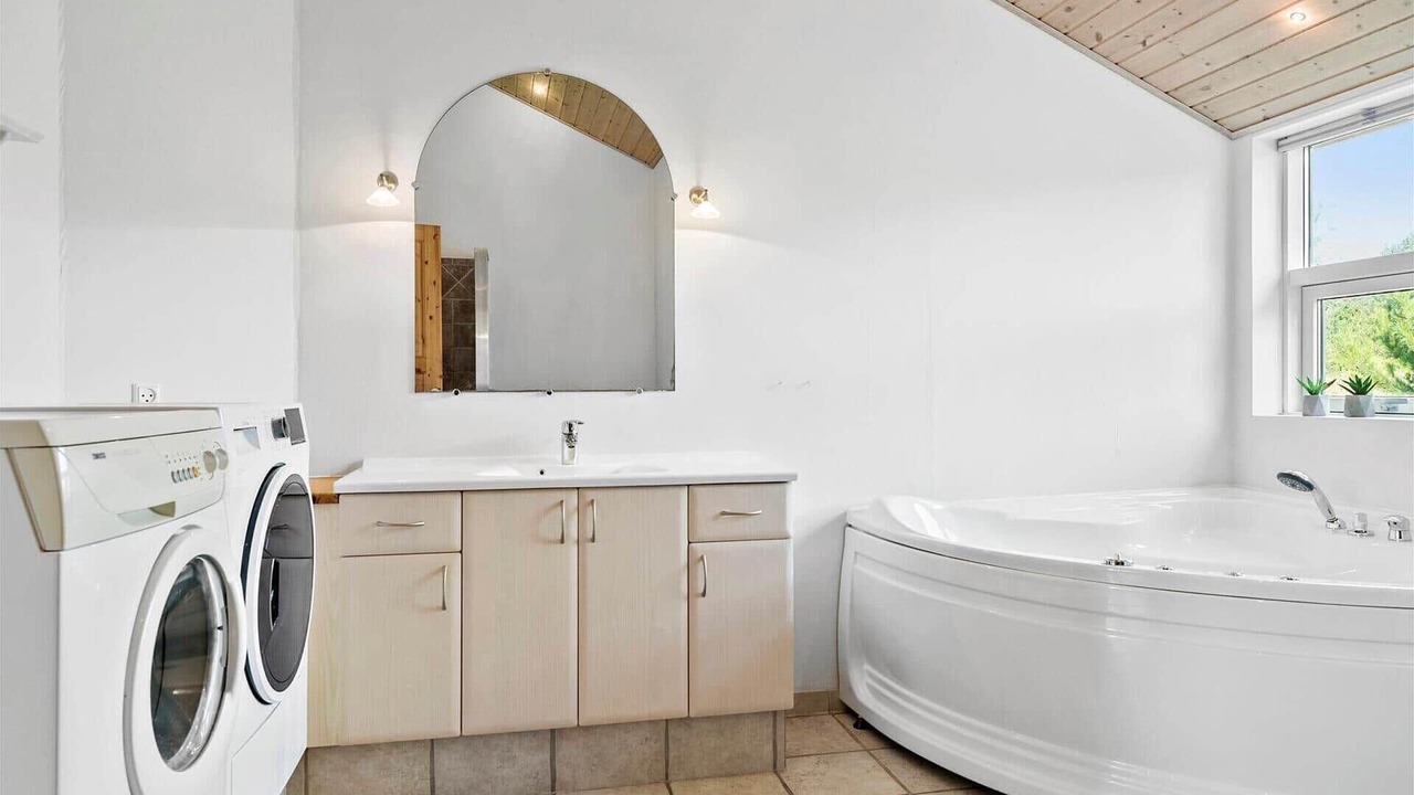 Photo of Bathroom in Tversted