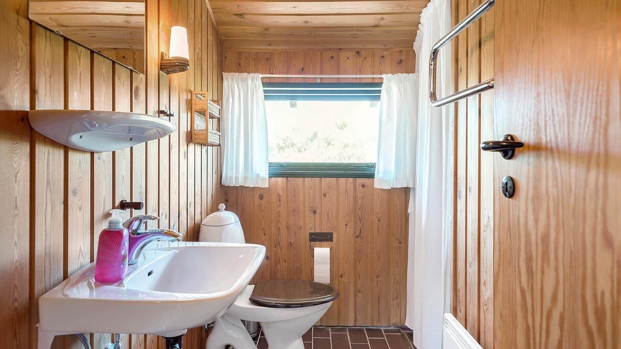 Photo of Bathroom in Tversted