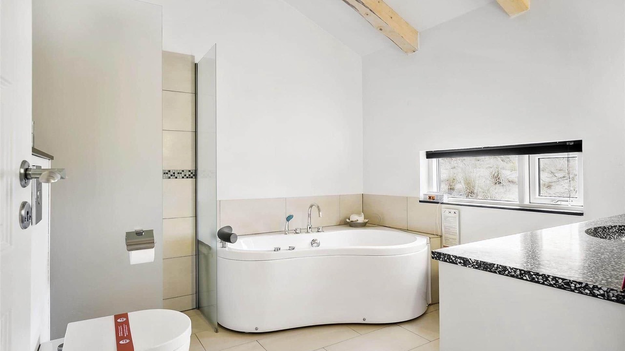 Photo of Bathroom in Tversted
