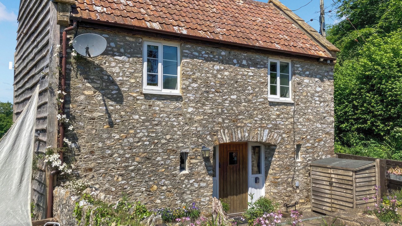 Photo of Others in Chard