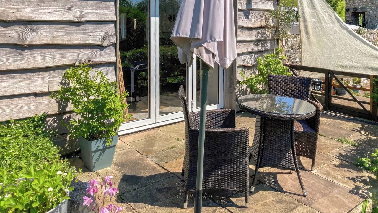 Photo of Outdoor in Chard