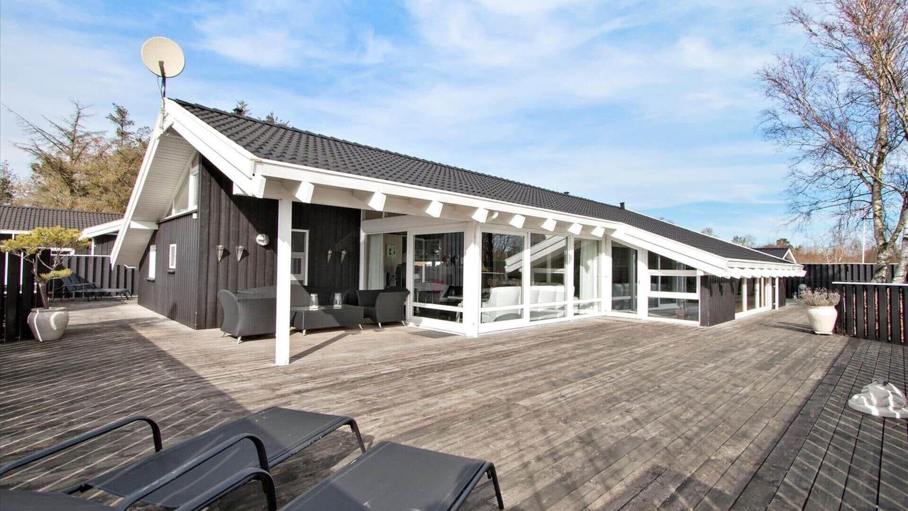 Photo of Patio Balcony in Bratten Strand