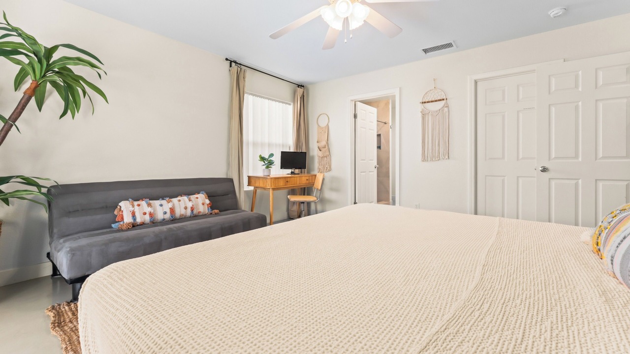 Photo of Bedroom in Desert Hot Springs