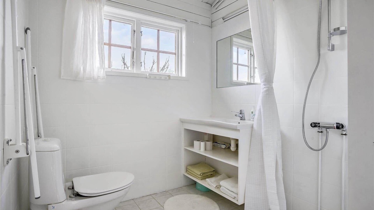 Photo of Bathroom in Tversted